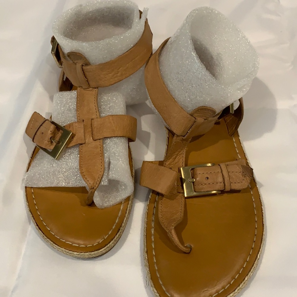 Women’s gladiator sandals all leather 6.5